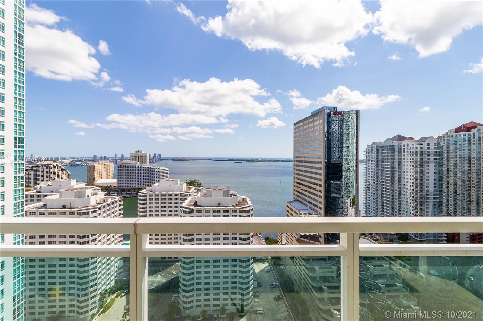951 Brickell Avenue, Unit 2706 Miami, FL 33131 - Photo 3 of 35 a view of a balcony with city view