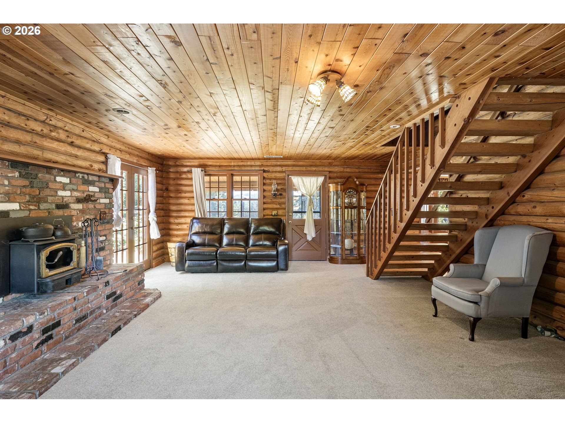 993 Kirkendahl Road Camas Valley, OR 97416 - Photo 21 of 48 Living Room