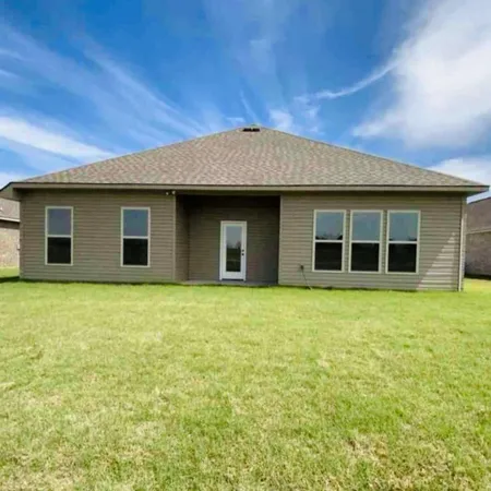 $2,250 | 190 Berkshire Place, Haughton, LA 71037