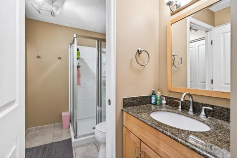 $184,900 | 5645 Green Cir Drive, Unit 108, Hopkins, MN 55343