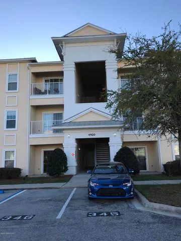 $1,375 | 4920 Key Lime Drive, Unit 205, Jacksonville, FL 32256