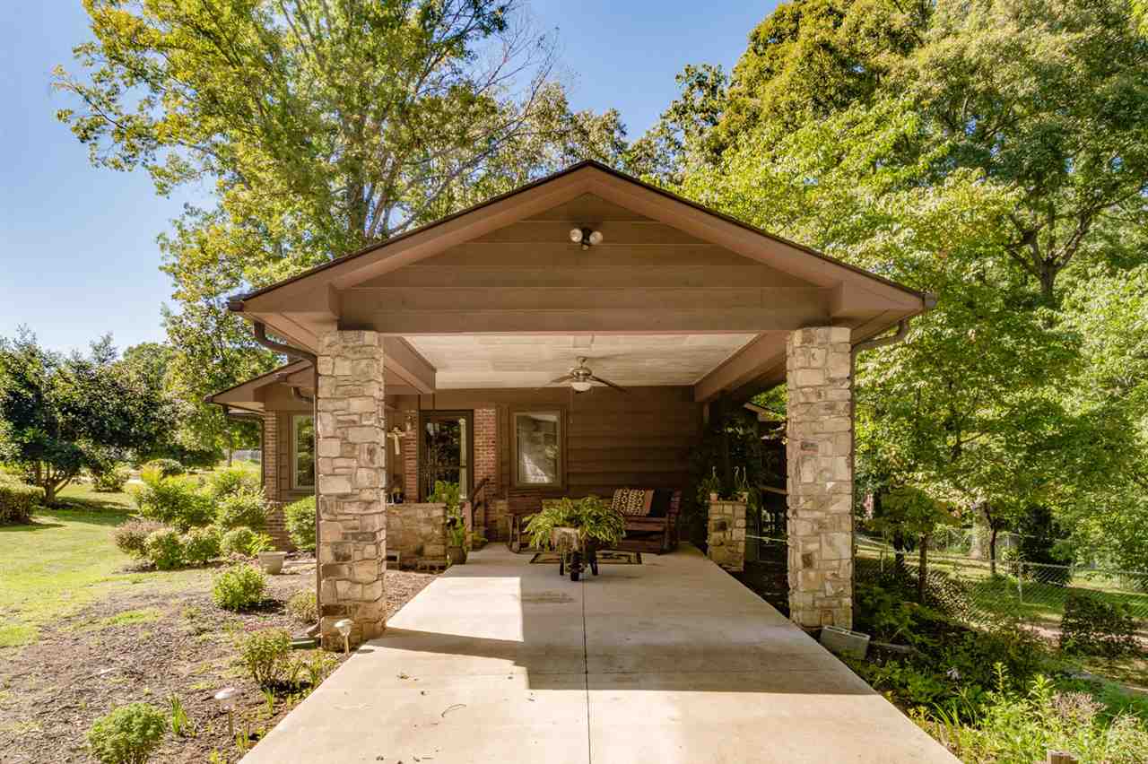 221 Redland Road Landrum, SC 29356 - Photo 27 of 31