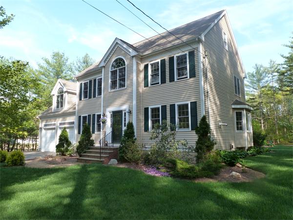 42 Rochester Road Carver, MA 02330 - Photo 1 of 24 Gallery Image 1