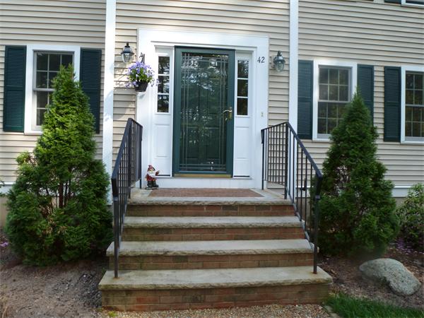 42 Rochester Road Carver, MA 02330 - Photo 3 of 24 Gallery Image 3
