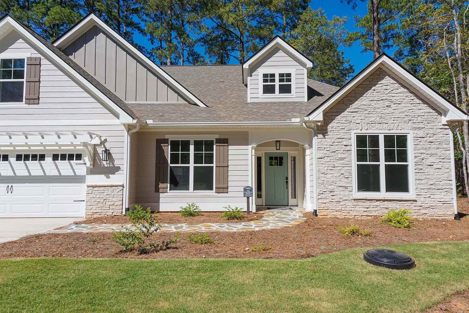 402 Sawgrass Cove McCormick, SC 29835 - Photo 3 of 3 002-flowering-peach-pro-circle-gallery
