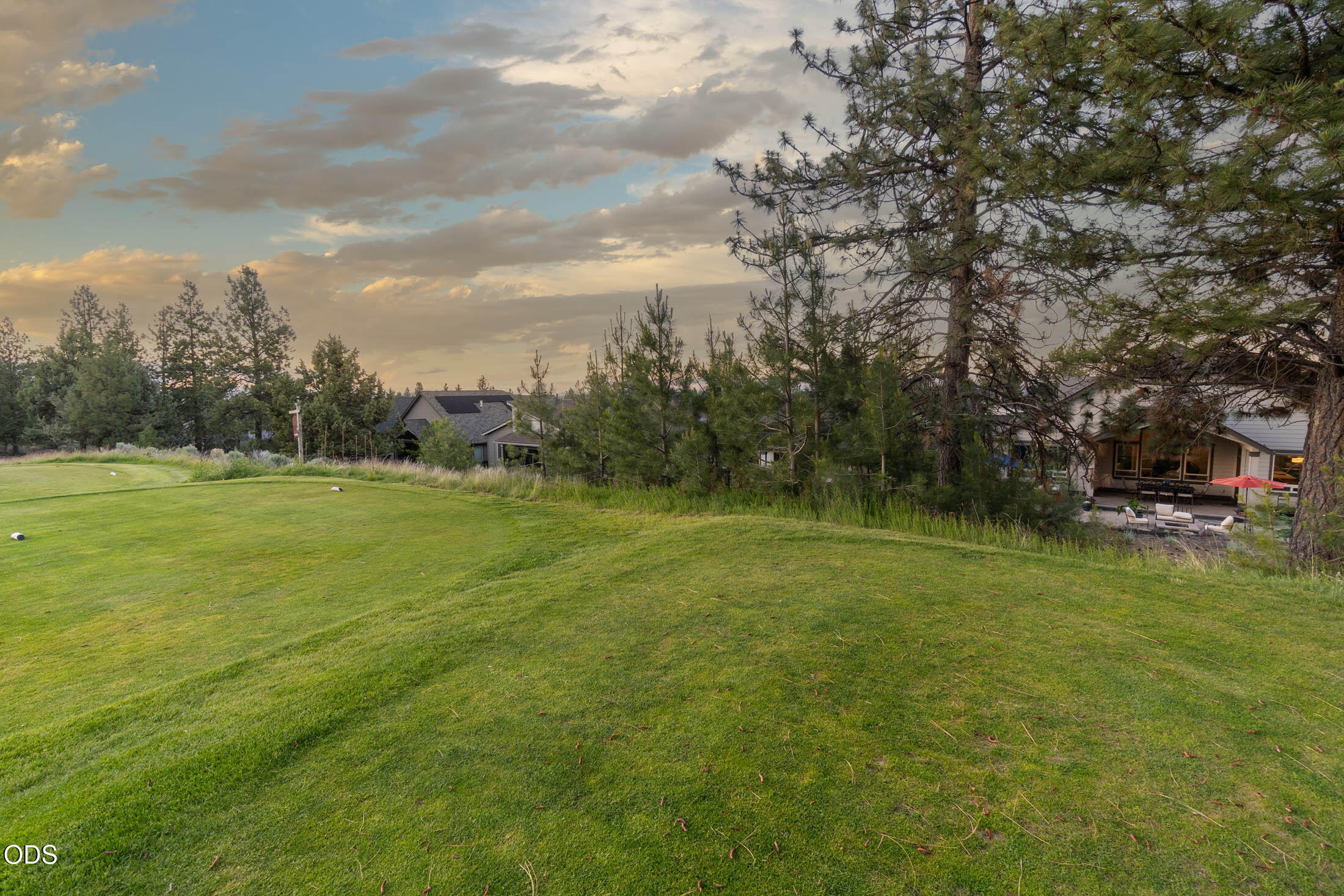3087 Northwest Hidden Ridge Dr. Drive Bend, OR 97703 - Photo 25 of 32