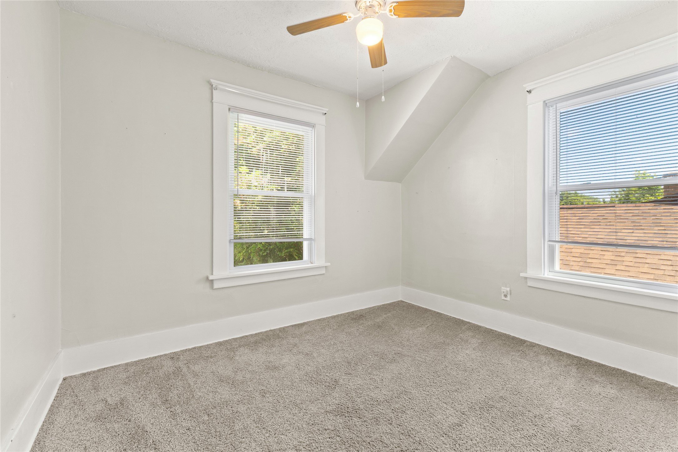 1860 East Lake Road Erie, PA 16511 - Photo 28 of 35 Gallery Image 28