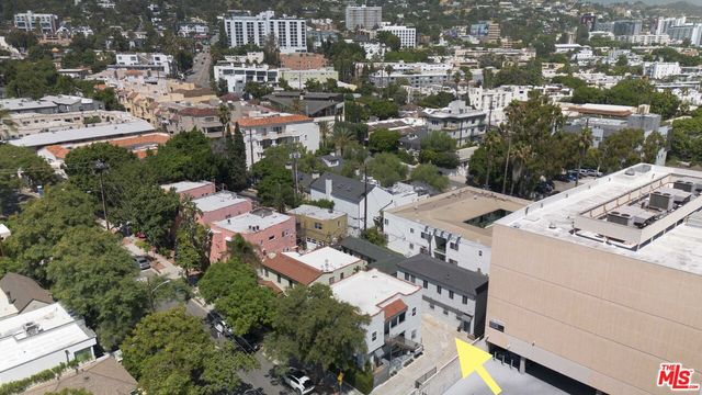 $2,595,000 | 832 Hilldale Avenue, West Hollywood, CA 90069