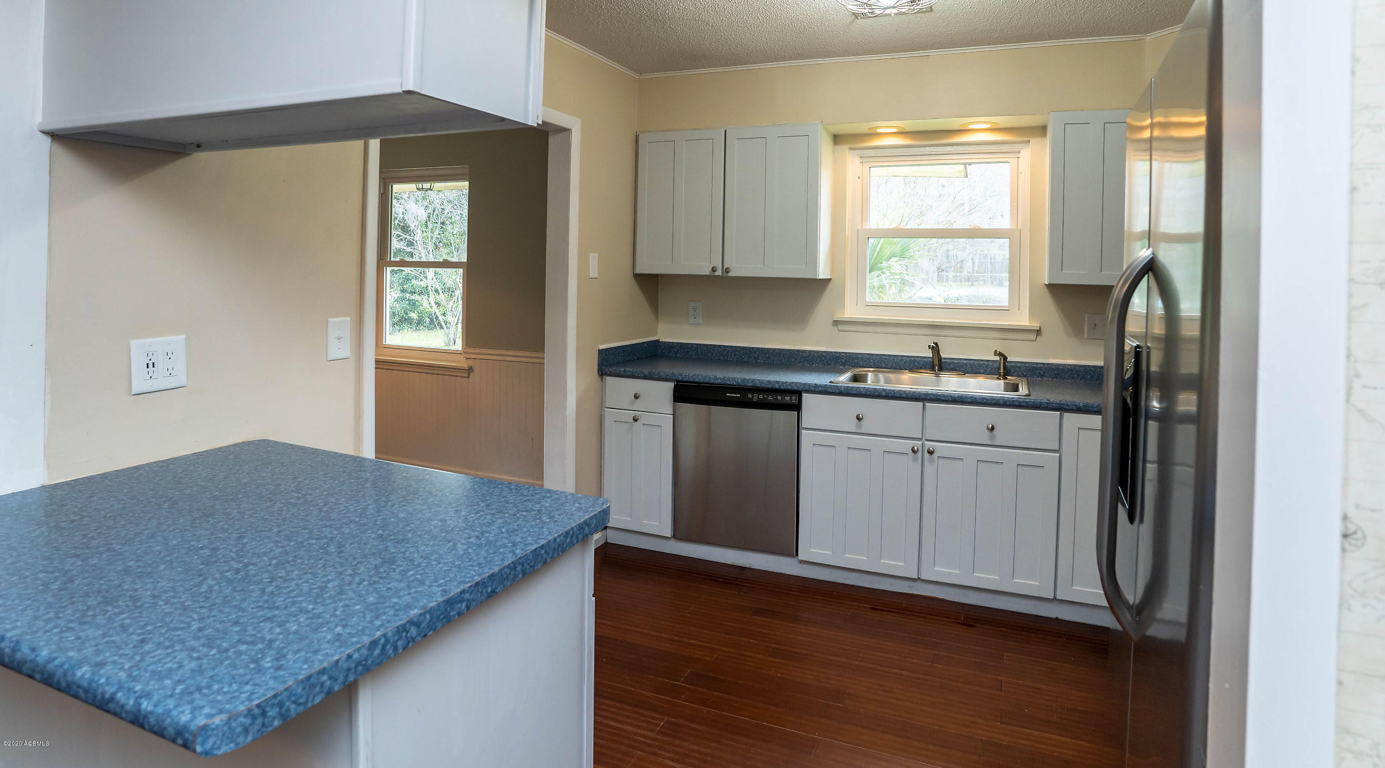 1404 Battery Creek Road Beaufort, SC 29902 - Photo 12 of 41 DSC00129-SMALL