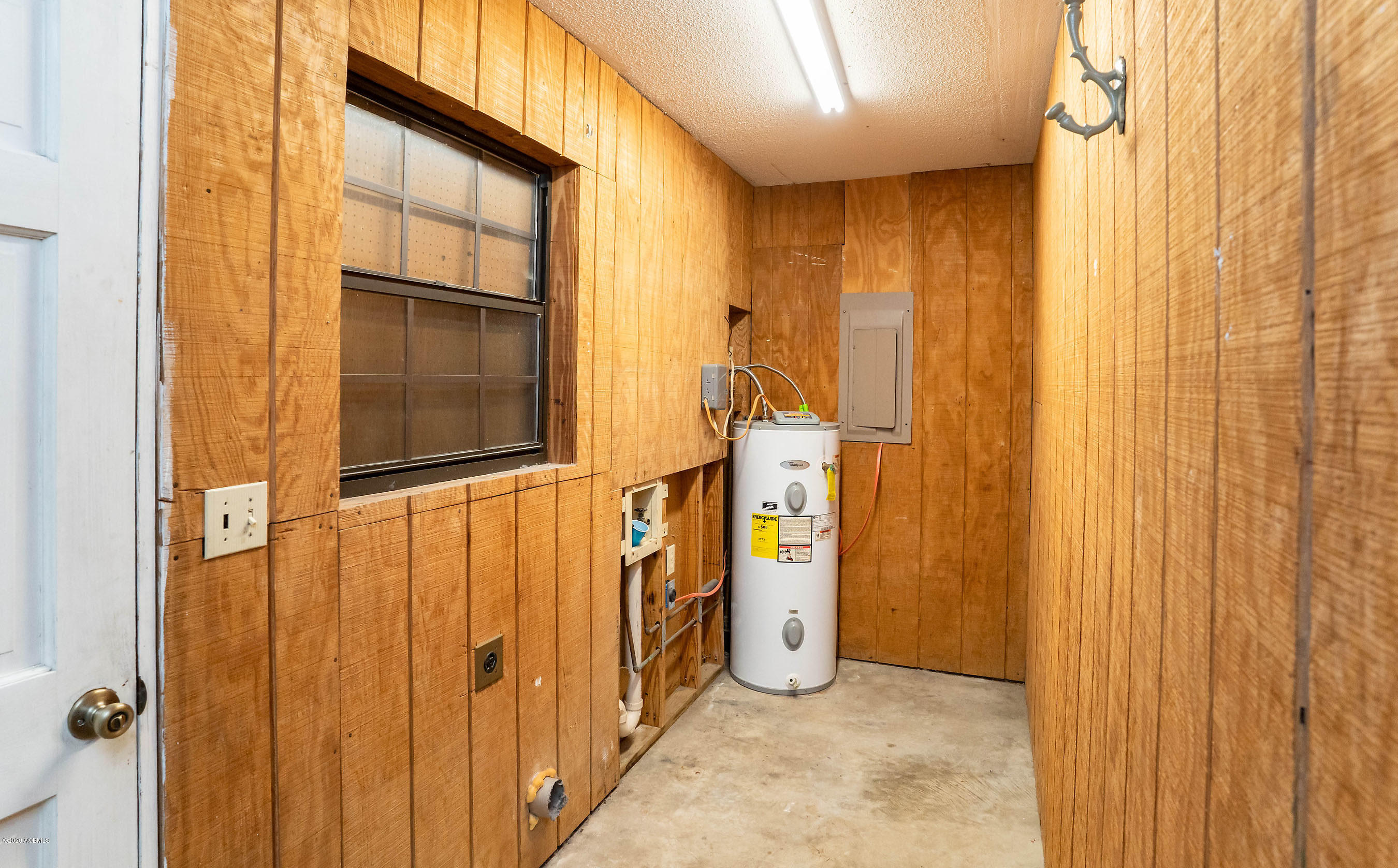 1404 Battery Creek Road Beaufort, SC 29902 - Photo 22 of 41 DSC00144-SMALL