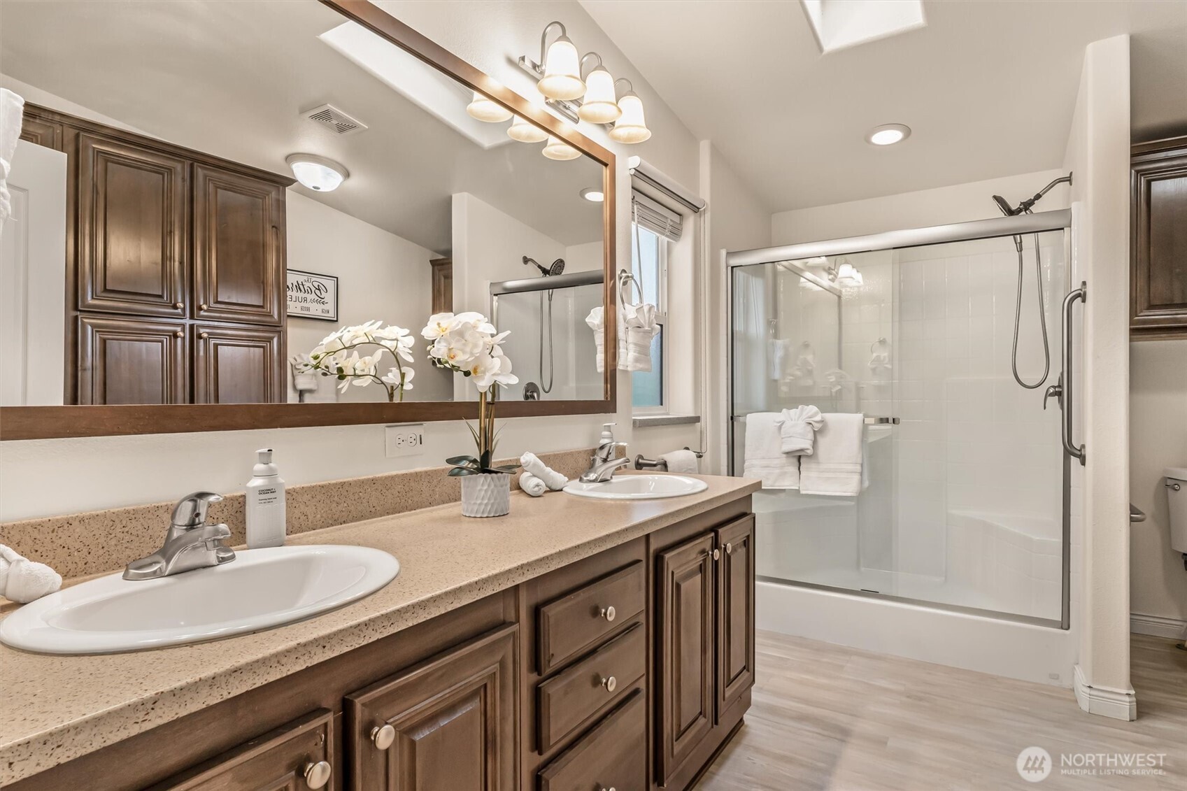 1725 242nd Street Southeast, Unit 210 Bothell, WA 98021 - Photo 23 of 38