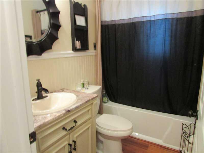 1061 North Whitmore Road North Huntingdon, PA 15642 - Photo 12 of 23 Full Bath.