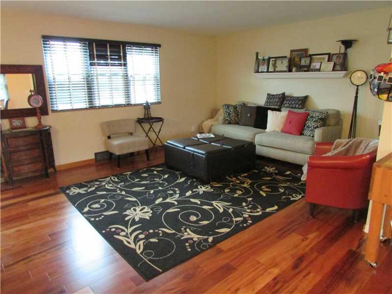 1061 North Whitmore Road North Huntingdon, PA 15642 - Photo 4 of 23 Interior Space/Layout.