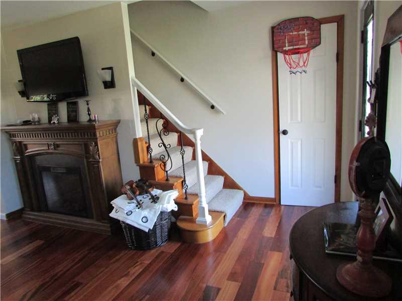 1061 North Whitmore Road North Huntingdon, PA 15642 - Photo 6 of 23 Interior Space/Layout.