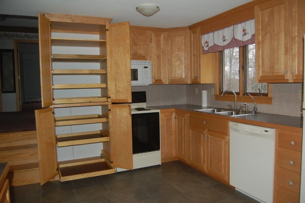 34 S Road Readfield, ME 04355 - Photo 8 of 32 KITCHEN