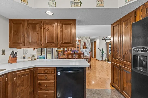 $579,900 | 445 South Main Street, St. Albans Town, VT 05478