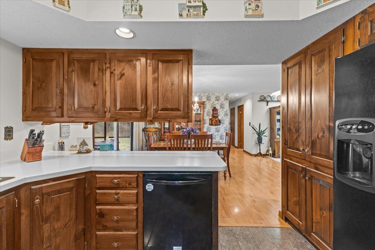 445 South Main Street St. Albans Town, VT 05478 - Photo 20 of 60