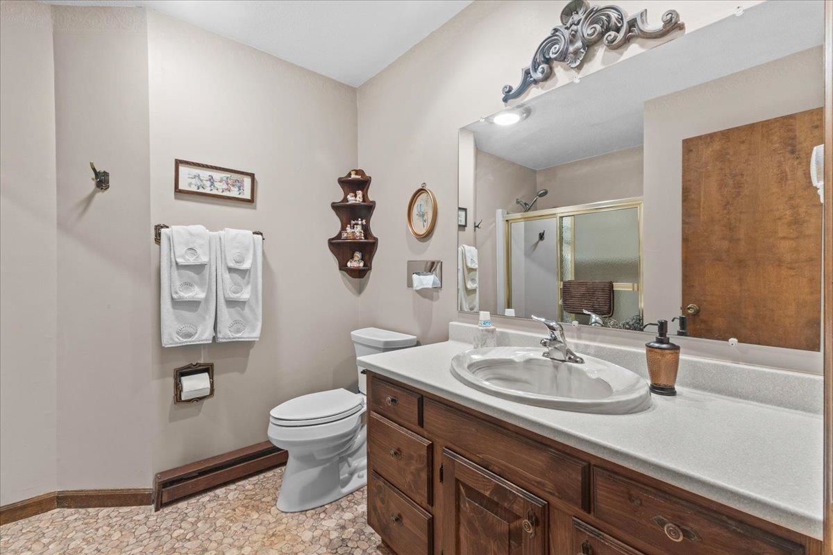 445 South Main Street St. Albans Town, VT 05478 - Photo 23 of 60