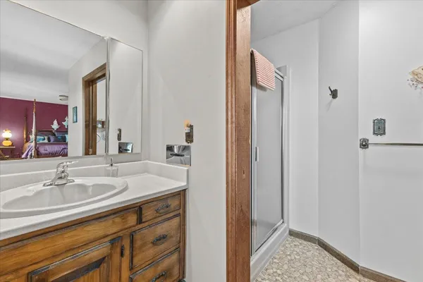 $579,900 | 445 South Main Street, St. Albans Town, VT 05478