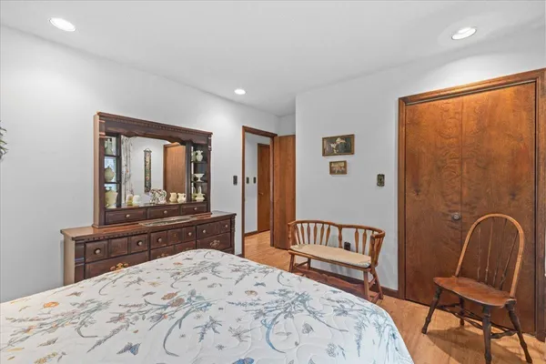 $579,900 | 445 South Main Street, St. Albans Town, VT 05478