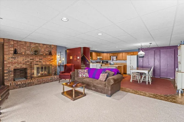 $579,900 | 445 South Main Street, St. Albans Town, VT 05478