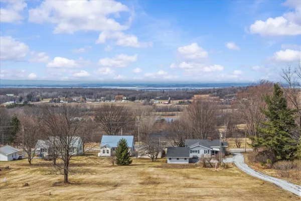 $579,900 | 445 South Main Street, St. Albans Town, VT 05478