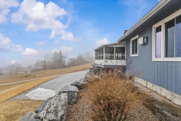 $579,900 | 445 South Main Street, St. Albans Town, VT 05478