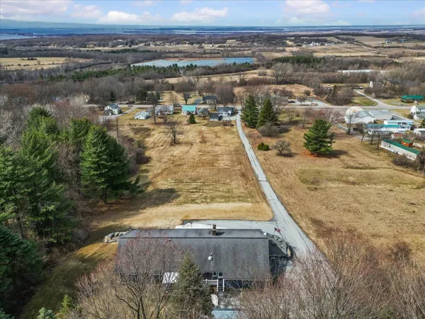 $579,900 | 445 South Main Street, St. Albans Town, VT 05478