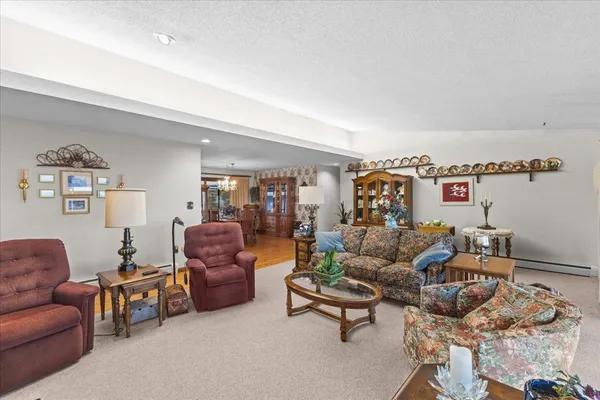 $579,900 | 445 South Main Street, St. Albans Town, VT 05478
