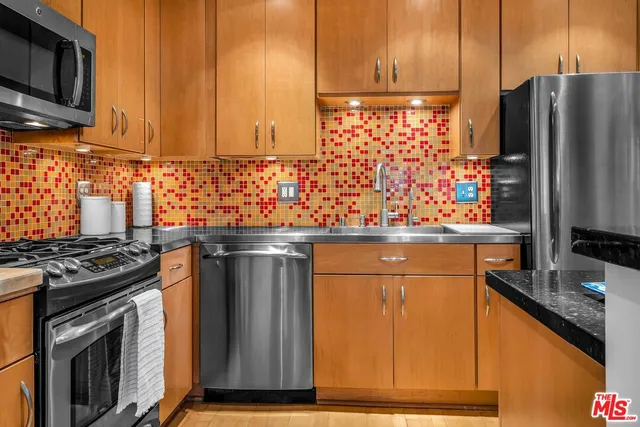 $599,000 | 1541 Princeton Street, Unit 1, Santa Monica, CA 90404