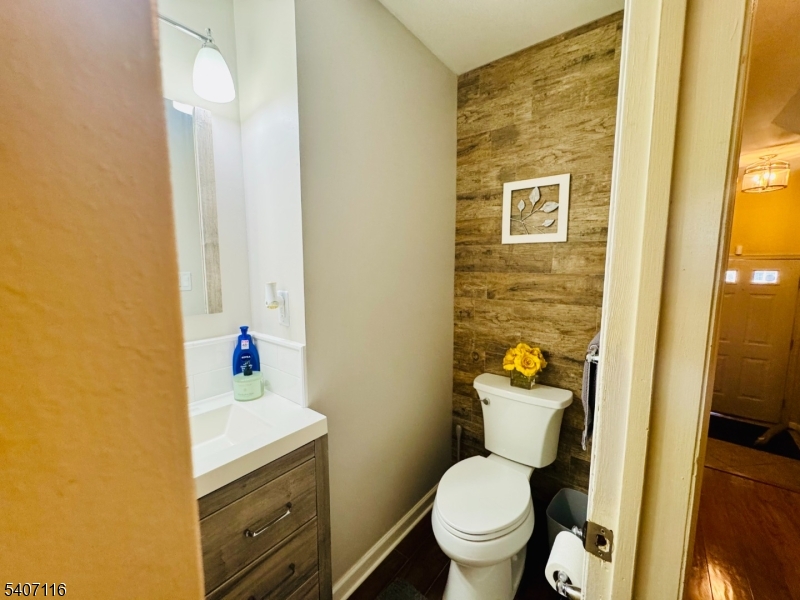 174 Carson Court Somerset, NJ 08873 - Photo 10 of 21 a bathroom with a toilet and a sink