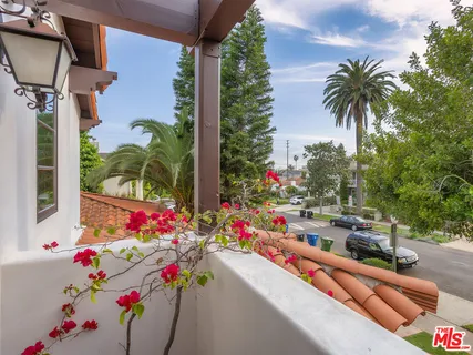 $3,249,000 | 2026 Greenfield Avenue, Los Angeles, CA 90025