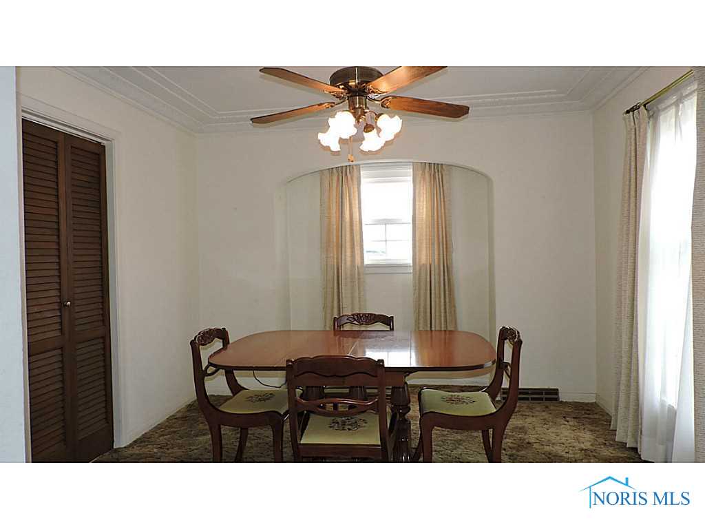 639 Waybridge Road Toledo, OH 43612 - Photo 3 of 16 Gallery Image 3