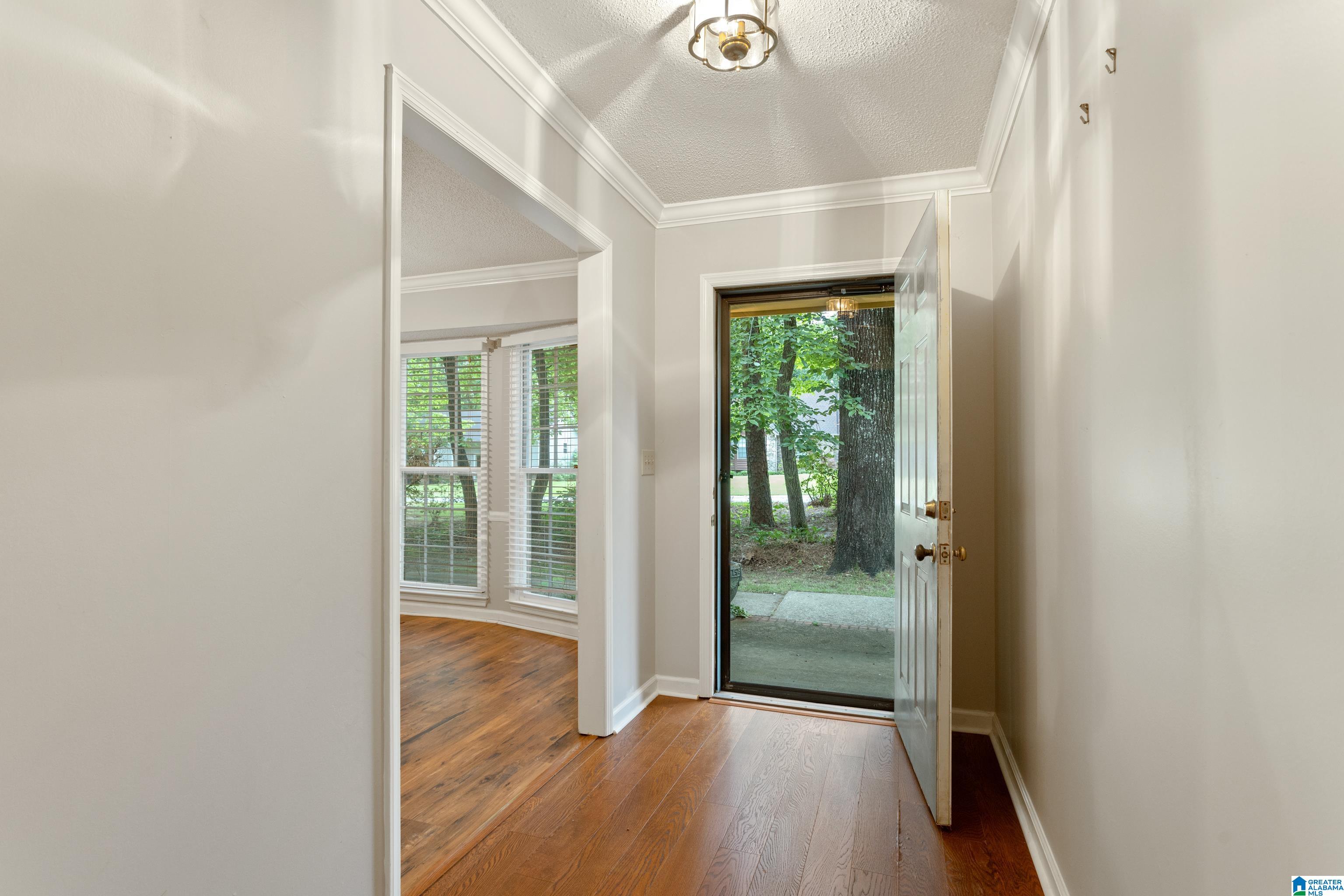 1512 Sequoia Trail Alabaster, AL 35007 - Photo 5 of 35