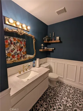 $3,150 | 26857 Claudette Street, Unit 134, Canyon Country, CA 91351