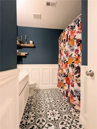 $3,150 | 26857 Claudette Street, Unit 134, Canyon Country, CA 91351