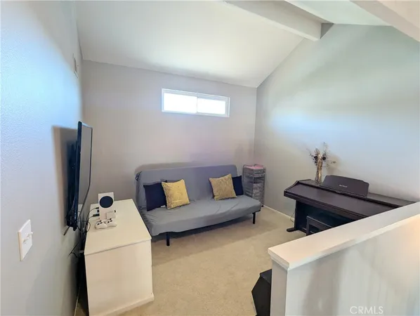 $3,150 | 26857 Claudette Street, Unit 134, Canyon Country, CA 91351