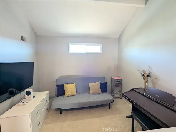 $3,150 | 26857 Claudette Street, Unit 134, Canyon Country, CA 91351