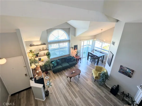 $3,150 | 26857 Claudette Street, Unit 134, Canyon Country, CA 91351