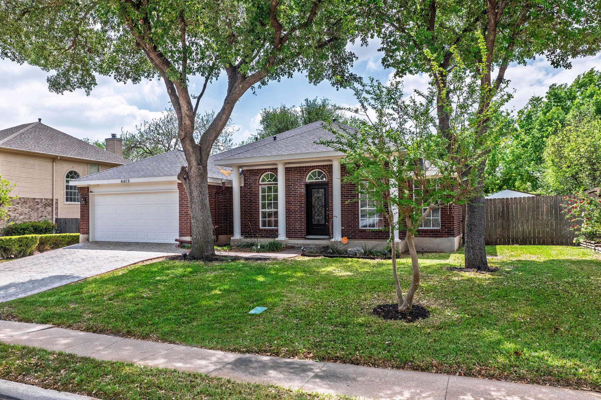 6613 Bramber Lane Austin, TX 78754 - Photo 37 of 39