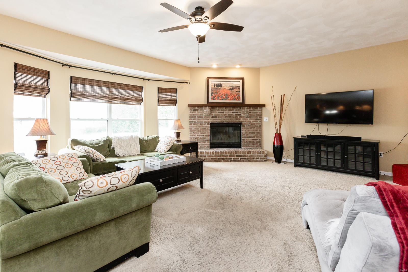 867 Crosswinds Drive Shiloh, IL 62221 - Photo 11 of 37