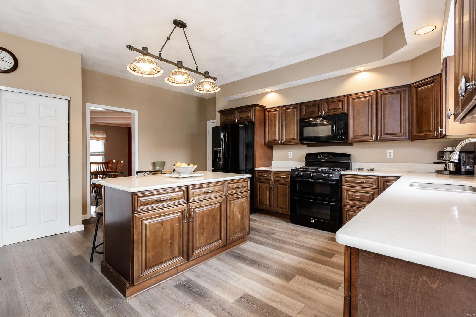 867 Crosswinds Drive Shiloh, IL 62221 - Photo 6 of 37