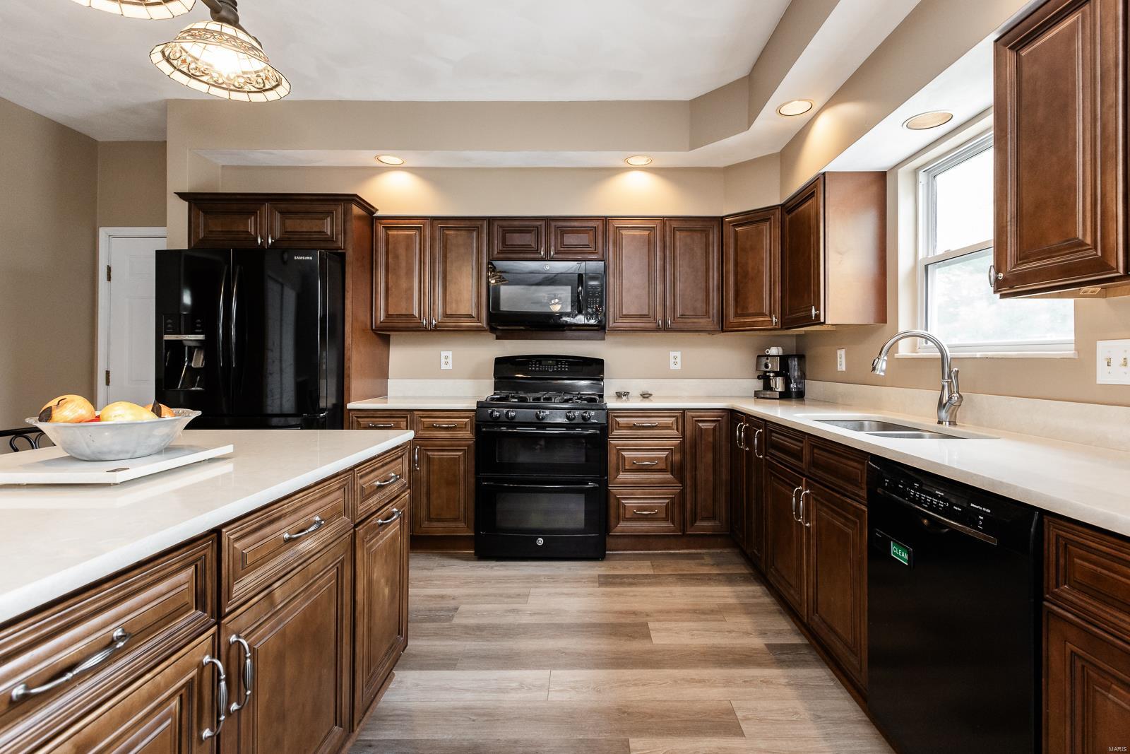 867 Crosswinds Drive Shiloh, IL 62221 - Photo 7 of 37