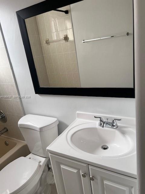 2310 West 74th Street, Unit 203 Hialeah, FL 33016 - Photo 16 of 24