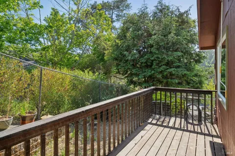 $995,000 | 552 Shoreline Highway, Mill Valley, CA 94941