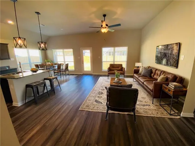 $1,750 | 721 Hollyhock Drive, Temple, TX 76502