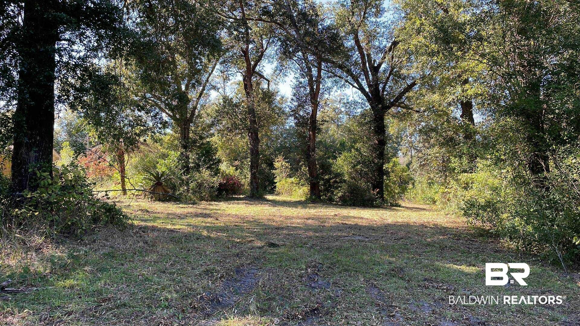18743 Keller Road Foley, AL 36535 - Photo 17 of 21 View of grassy yard