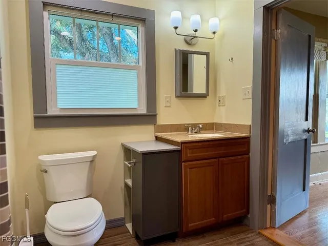 $470,000 | 410 East Osceola Avenue, Clewiston, FL 33440