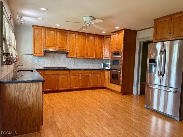 $470,000 | 410 East Osceola Avenue, Clewiston, FL 33440