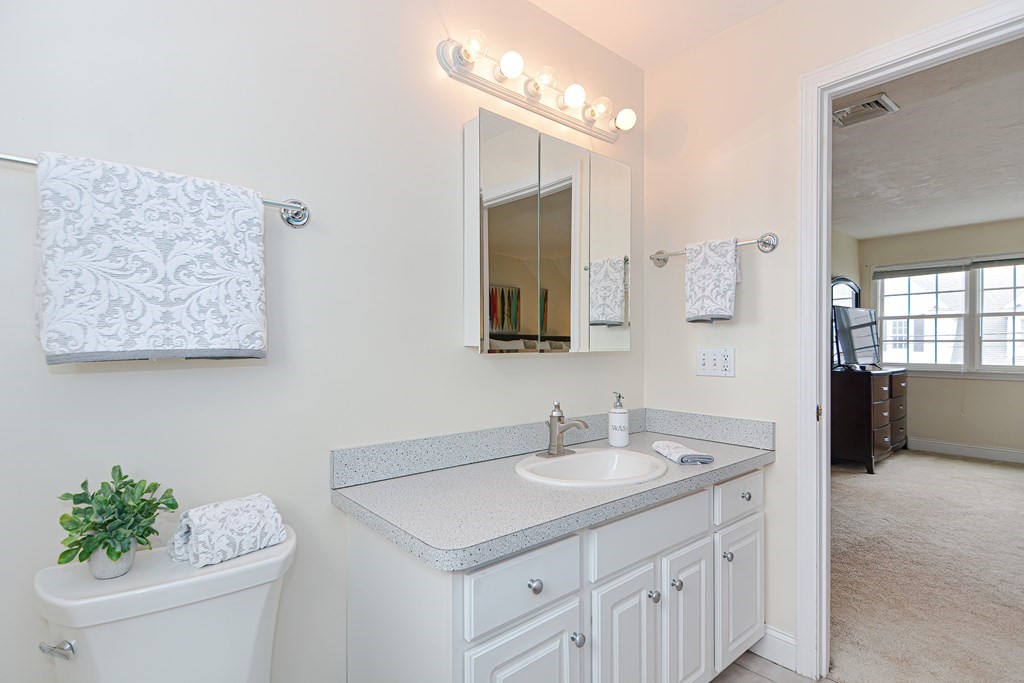 237 Pleasant Street, Unit 237 Norwood, MA 02062 - Photo 30 of 40